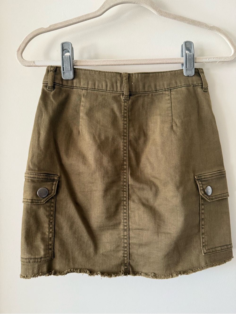 Like New Garage Cargo Mini Skirt - Picture 7 of 9